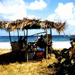 Hope Beach auf der Insel Bequia (St. Vincent and the Grenadines)