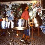 Steelband in Lambis Bar auf Union Island