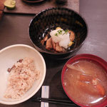 秋刀魚と秋野菜の煮卸し・きのこご飯