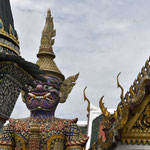 Reus yak als bewaker van de Tempel Wat Phra Kaew