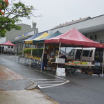 Nerang markets, rainy day so not busy