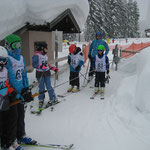 Gruppe Manuel beim Lift