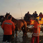 Nette Gespräche am Rande / © Freiwillige Feuerwehr Cuxhaven-Duhnen