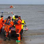 Wieder an Land © Freiwillige Feuerwehr Cuxhaven-Duhnen