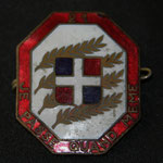 insigne 21° infanterie . saut d' emaille à 1 h . dos lisse .AB paris deposé .prix 35 euros 