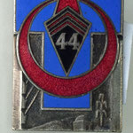 44° regiment de transmission  Drago Paris dép 25 rue béranger  Prix : 40 euros
