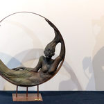 Loli Garcia peinture - Picaflor sculpture