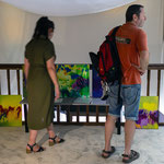Loli Garcia peinture - Picaflor sculpture