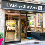 Loli Garcia peinture - Picaflor sculpture