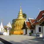 Die Tempelanlage in Chong Thom lohnt einen Besuch