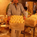 Zitronenlager- und Zitronensortierhöhle (mittelmeertürkische Gastarbeiter in den Katakomben)