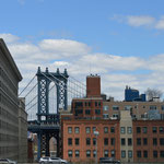 Vue sur le pont de Manhattan, voisin du pont de Brooklyn