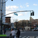 Entrée dans le quartier de Harlem par le nord de Central Park