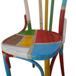 "toppe a colori su vecchia sedia in legno" acrilici, inserto carta giornale e stucco (b)