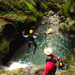 sauter dans les eaux fraiche du Vercors