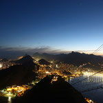 Rio bei Nacht vom Zuckerhut