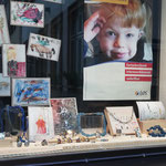 Schaufenster Leyergasse, Hoffnungszeichen