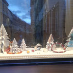 Schaufenster Leyergasse, Bernstein