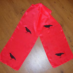 Scarlet crows flat crepe