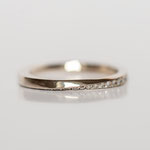Ring Möbius 14 kt Weissgold mit Brillanten