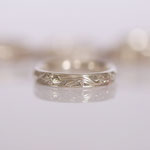 Eheringe 14 kt Weissgold graviert mit Ranken Muster 
