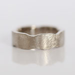 Eheringe 14 kt Weissgold diamantiert und gewellt 