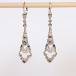 Ohrhänger 14 kt Weissgold mit blauen Saphiren