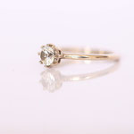 Verlobungsring 14 kt Weissgold mit Diamant in Krappenfassung 