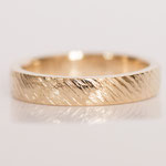 Ring 14 kt Gelbgold angefeilt