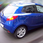 Mazda 2 mit Charcoal 13