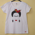 Frida Khalo  dipinta a mano 19,90 € + spedizione di 8,90 €  oppure Stampa DTG 19,90€ spedizione gratis 
