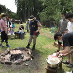 炭火焼きのチキン最高！パパたちありがとう！