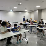 SDGSワークショップ「間伐材のうちわ作り」（東芝未来科学館）