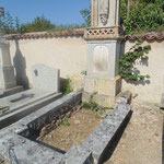 Restauration complète d'une tombale XIXe s. Avant
