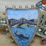 Ancient remarkable artistic Brooch of Venice in sterling and hand painted miniature - Sweet Keepsake of Venice - Art.34/6 - SOLD OUT