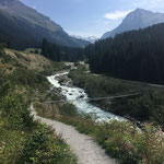 Wandern und Freizeitmöglichkeiten gibt es unzählige in Klosters Davos. Patgific eben im Tourismuskanton Graubünden. Verbringen Sie erholsamen Urlaub in den Studios Gatschiefer und Madrisa in Kloster im Hause Bargis.