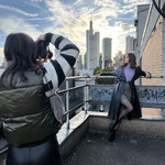 City Fotoworkshop – Shooting auf Dachterrasse mit Skyline im Hintergrund