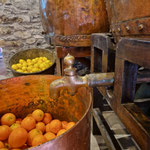 Madeira, Rumfass mit Orangen