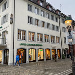 Sanierung der Schaufenster und Fenster in Freiburg (United Colors of Benetton)