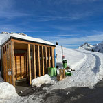 Materiallieferung für Winterwanderwege Oberlech