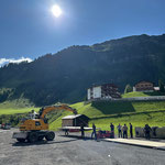 ...mit Feuerwehr und Trachtenkapelle Lech