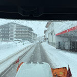Schneeräumung Zürs, mit Steyr 6240 CVT