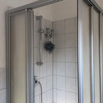 Etagenbad Dusche