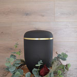 Naturstoffurne matt mit goldenem Rand