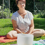 Yoga im Garten Ausbildung Releasing Therapeut Yogaschule Mathilde Voglreiter