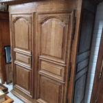 Ancienne armoire en chêne lg 1m65 pf 70 cm ht 1m92