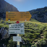 Der Rote Wand Sattel ist durch dieses Schild markiert