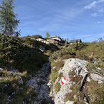 Nur noch dieser letzte Aufstieg trennte von der wohlverdienten Einkehr auf der Hütte