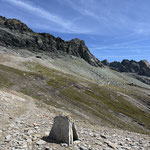 Über den gut erkennbaren Steig wanderten wir weiter in Richtung Ködnitzkees Gletscher, Klettersteig, Erzherzog-Johann-Hütte und Großglockner - von nun an in Begleitung unseres Bergführers