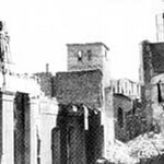 1941 Restos de Ruamayor tras el incendio. Al fondo, la Catedral
